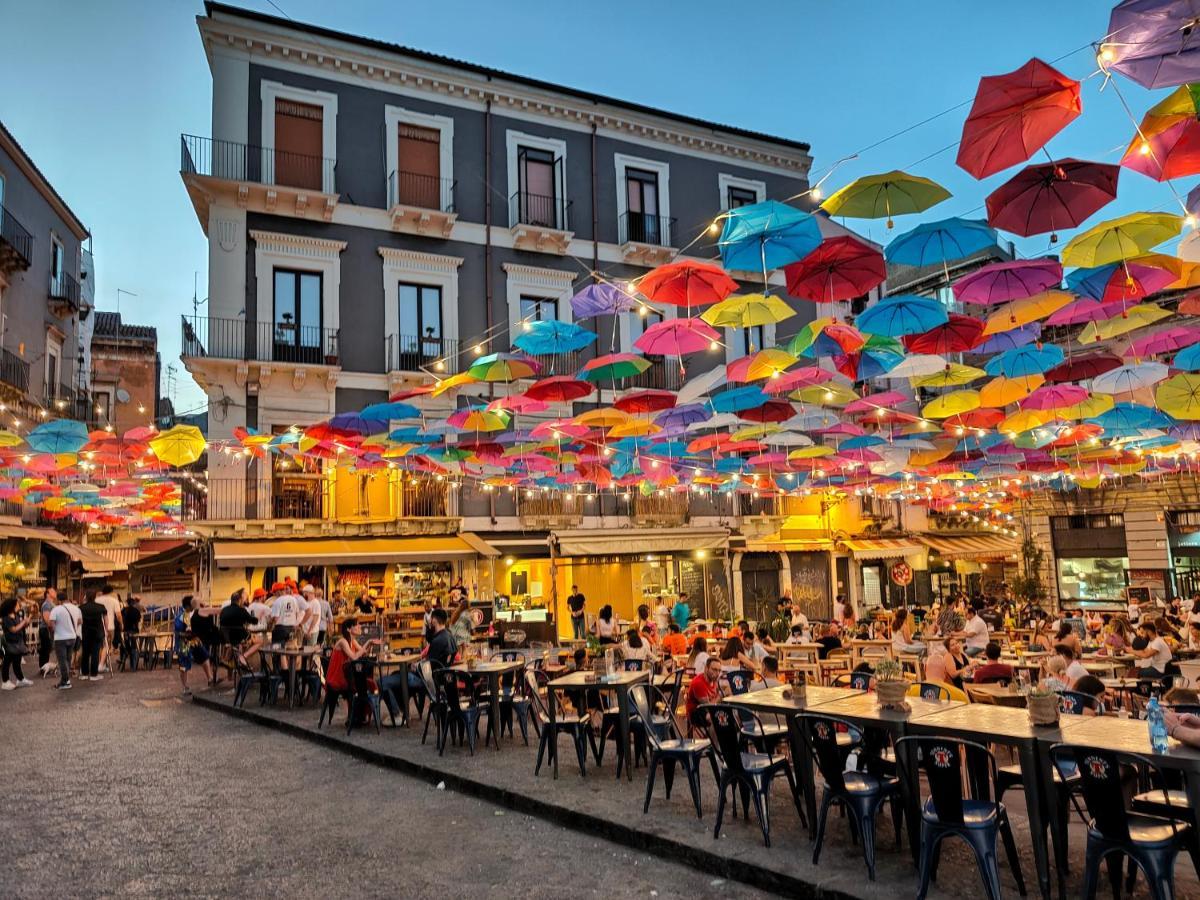 La Mansarda Di Ninni Catânia Exterior foto